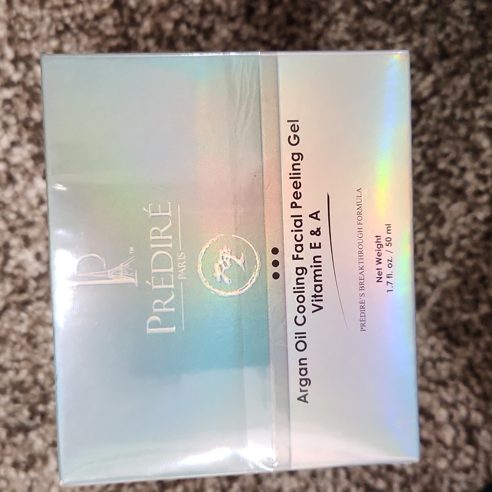 Prédiré Paris Argan Oil Facial Peeling Gel - Silver